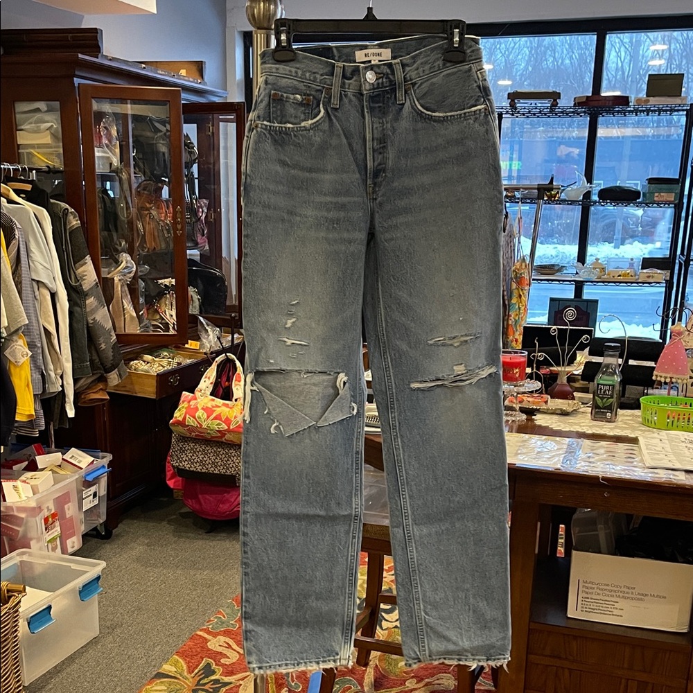 NWT RE/DONE 90s Comfy Jean Sunfaded Destroy Size 23 Straight Leg Grunge city